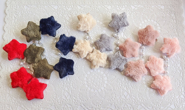 2-Way Fuzzy Star Clips (3 Colors) - Lolita Collective
