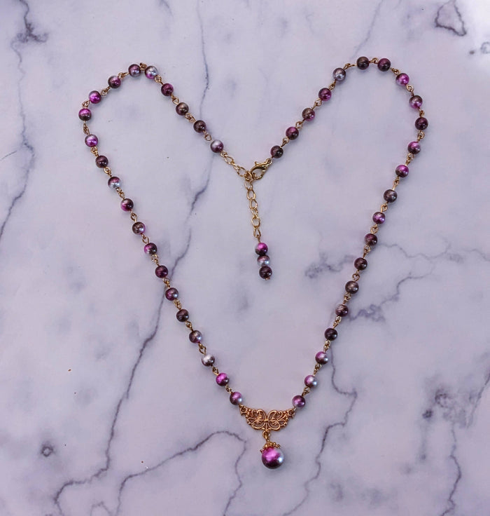 Acrylic Pearl Necklaces (Gold)