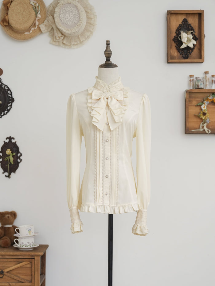 Akebono Assistant's Blouse