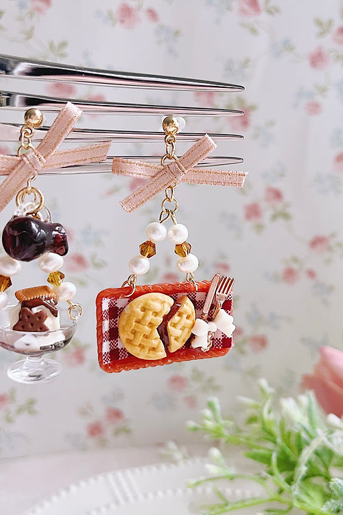 Cozy Dessert Earrings