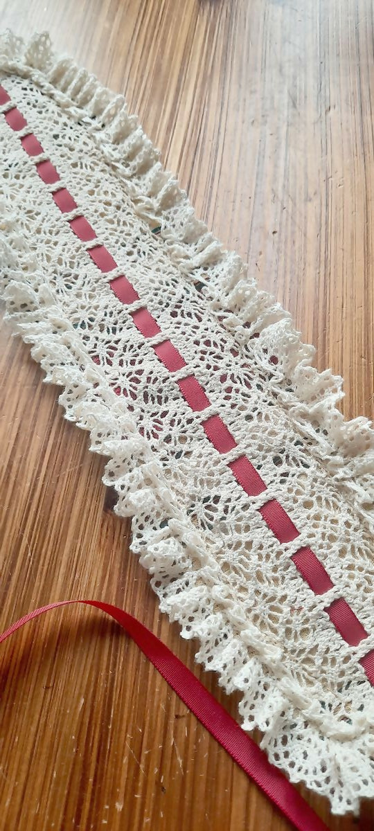 Cream Lace Headdress