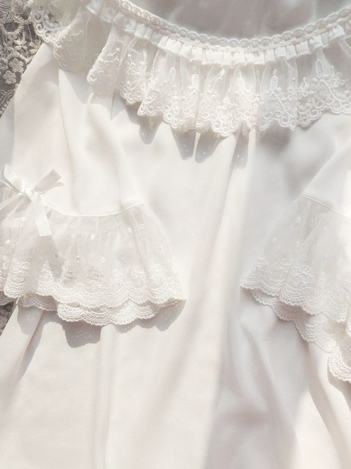 Doll Collar Lace Blouse With Butterfly Sleeves