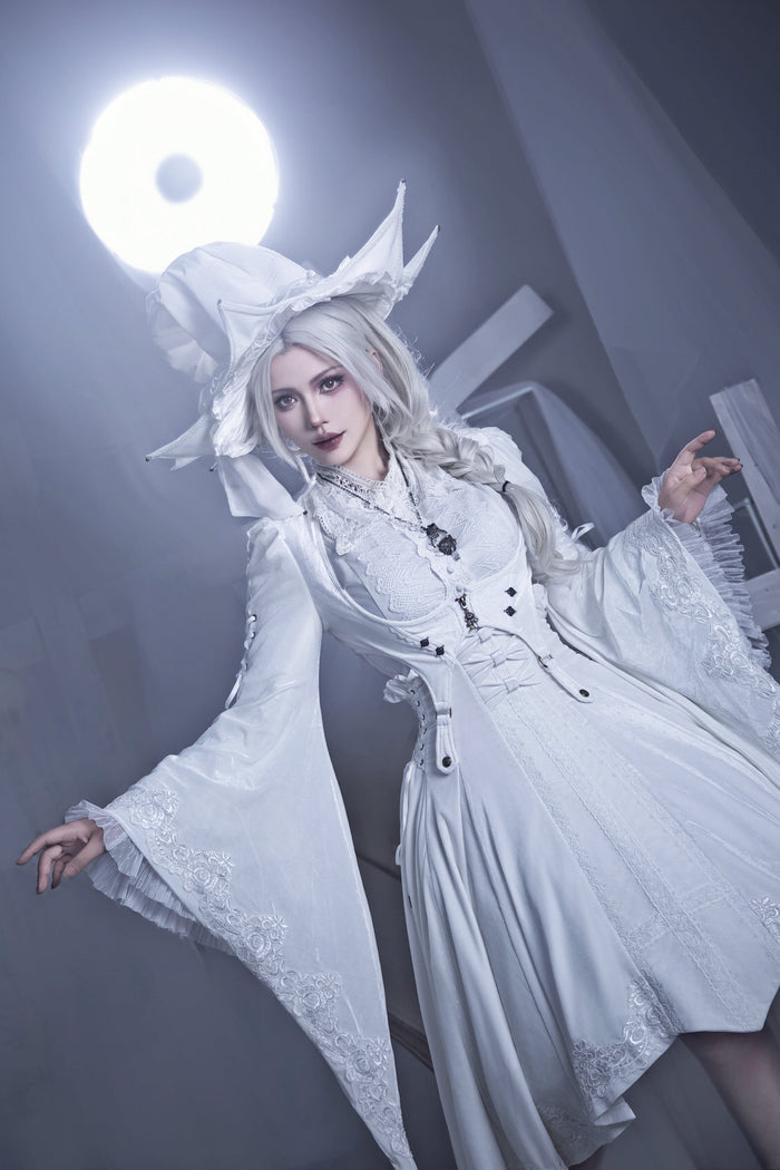 Lady Nightmare Bolero