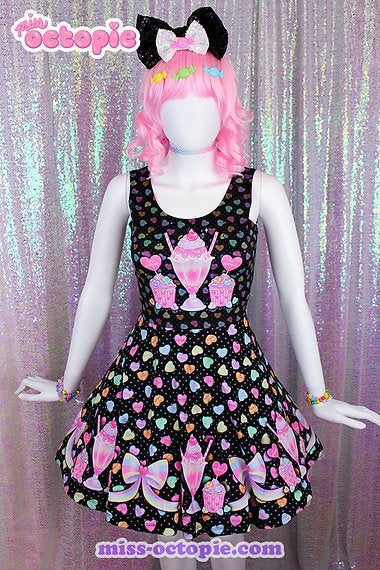 Lovely Candy Heart Sleeveless Skater Dress