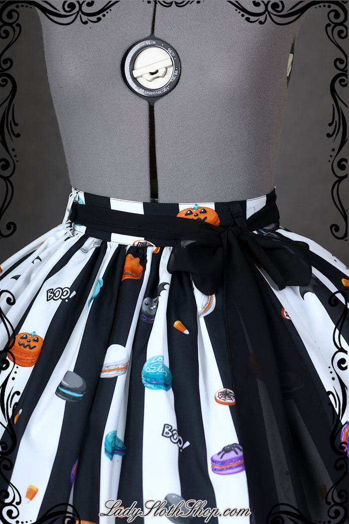 My Spooky Macarons Skirt in White