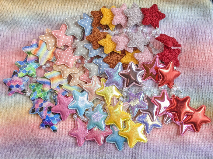 NEW 2-Way Soft Metallic Red Star Clip