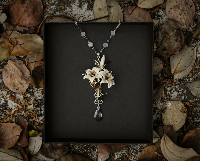 Night Lily Necklace - Two Flowers