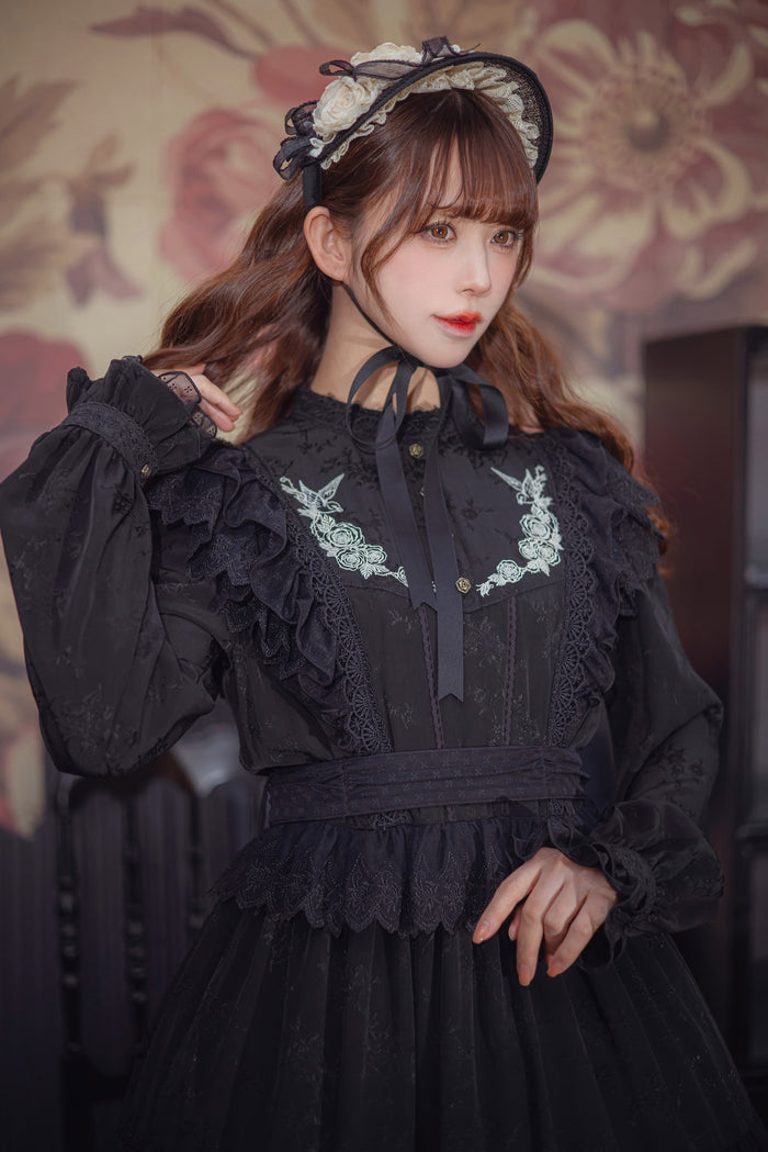 Nightingale and Roses - Rose Mini Bonnet