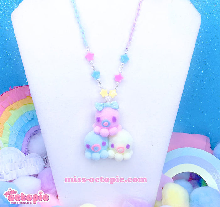 Octobaby Trio Necklace