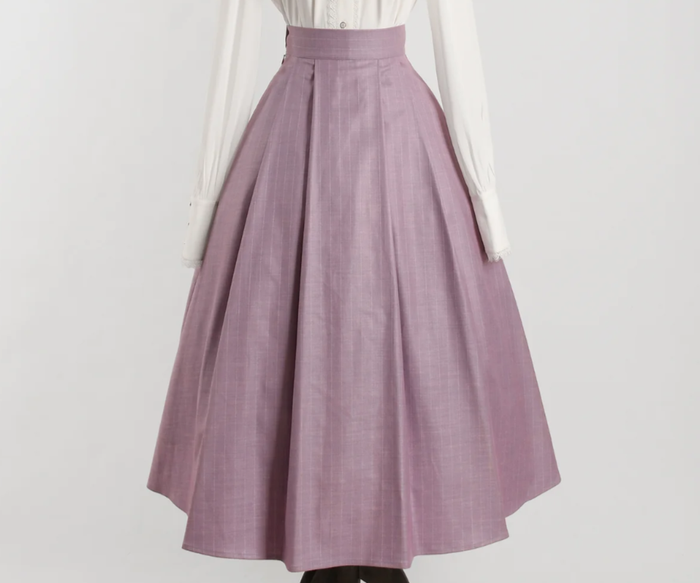 Pace of the Wind - Midi Skirt in Lilac