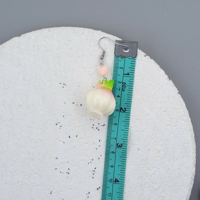 SFS! Barnyard Finds: Garlic Earrings