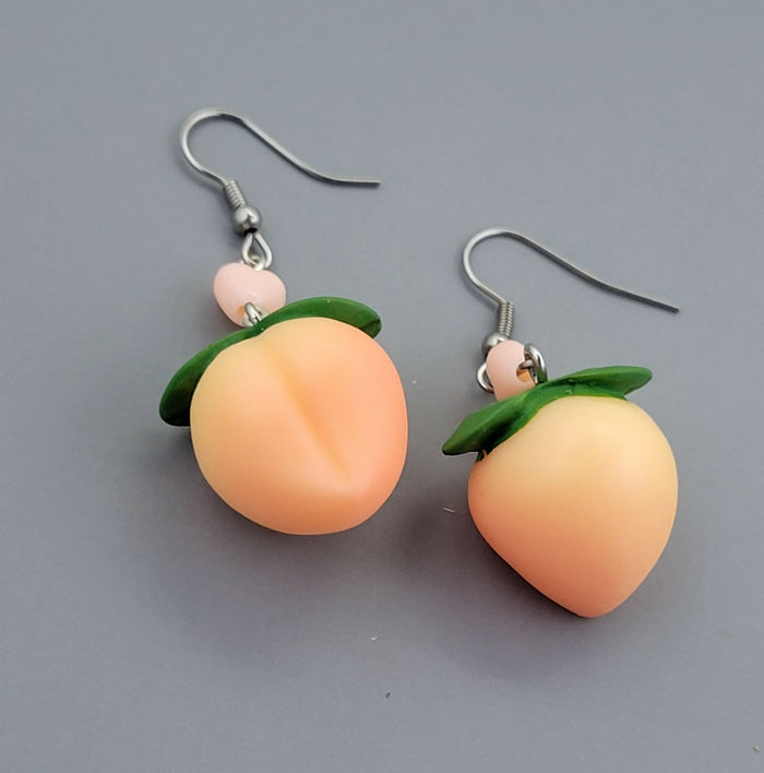 SFS! Barnyard Finds: Peach Earrings
