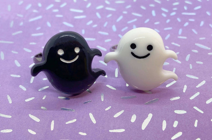 SFS! Happy Ghost Ring (2 Colors)