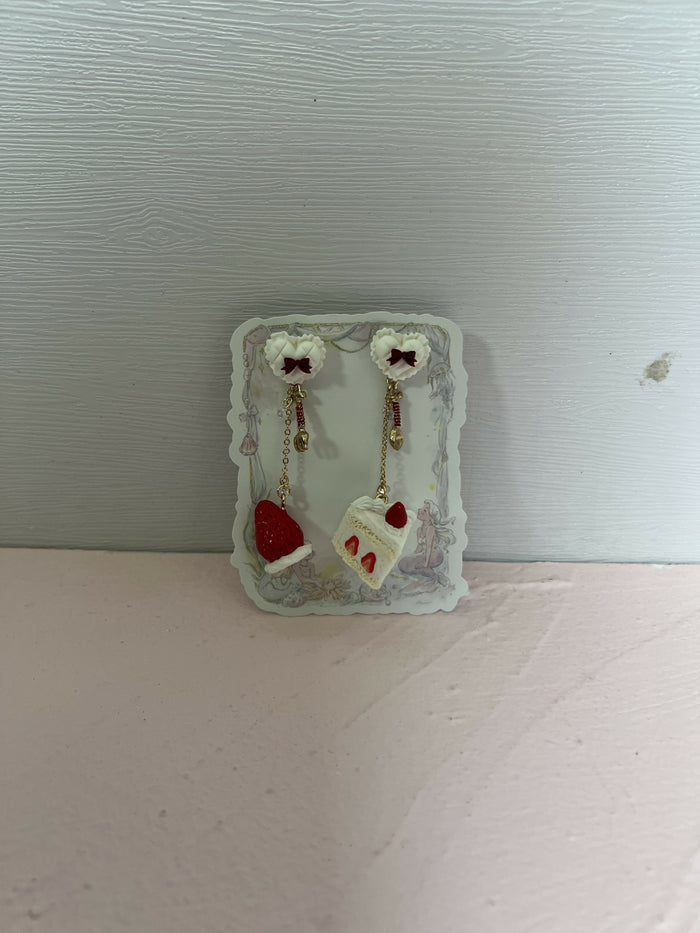 Shortcake Earrings