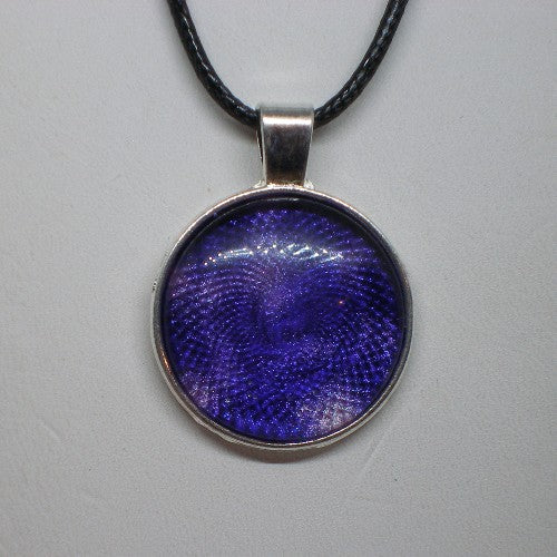 Textured Polish Pendant Necklace