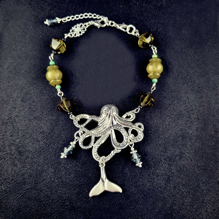 The Magical Kraken Necklace & Bracelet Set