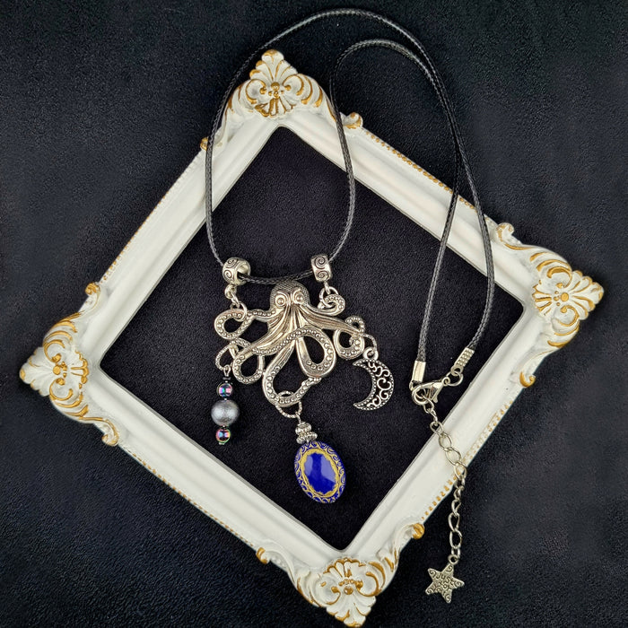 The Magical Kraken Necklace & Bracelet Set