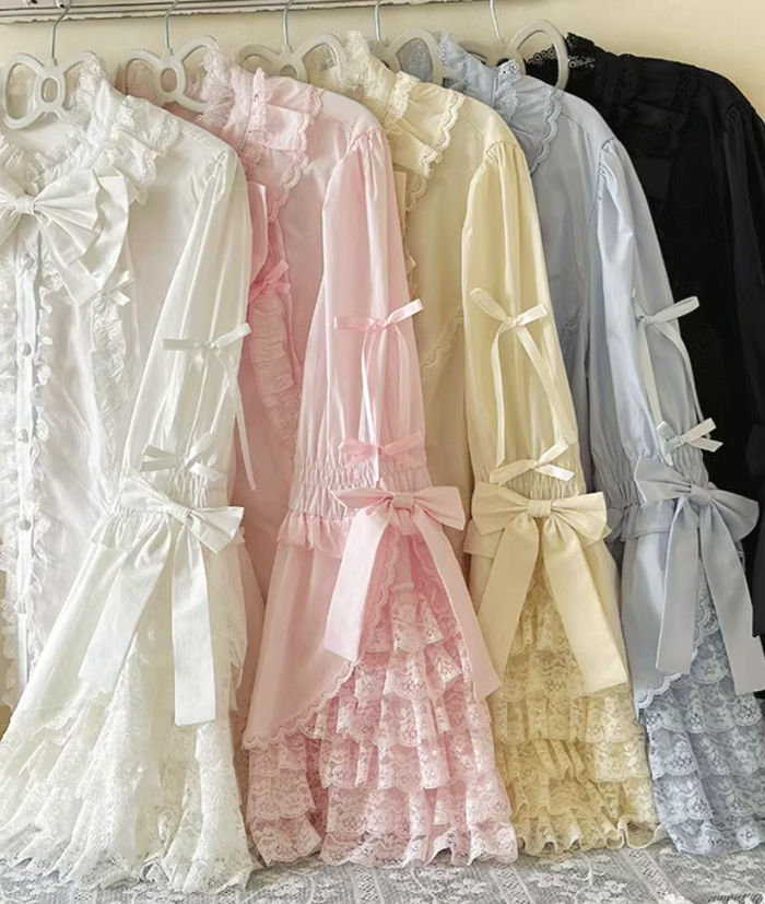 Tiered Lace Long Sleeve Blouse