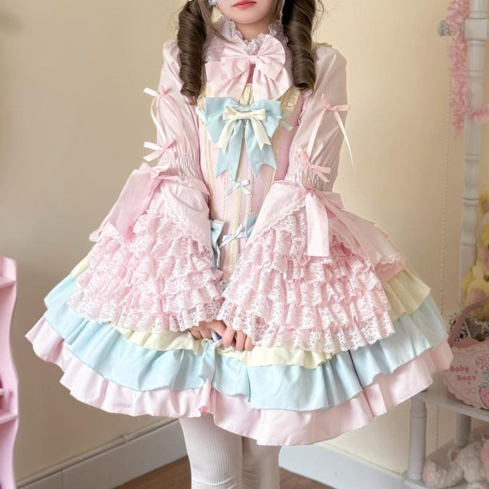 Tiered Lace Long Sleeve Blouse