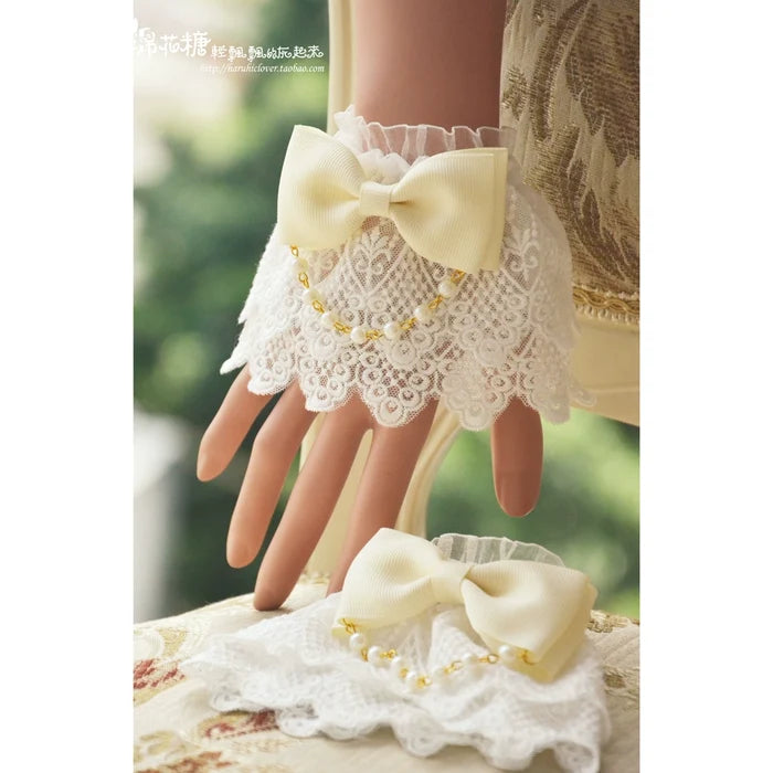 White Double-Layer Pearl Wristcuffs